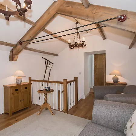 The Hayloft At Mains Farm *